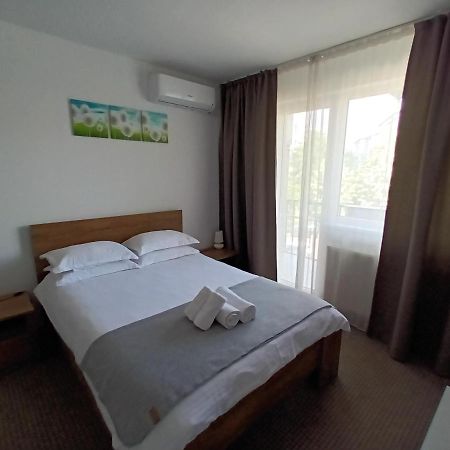 Revolution Apartment Baia Mare Luaran gambar