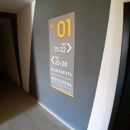 Revolution Apartment Baia Mare Luaran gambar
