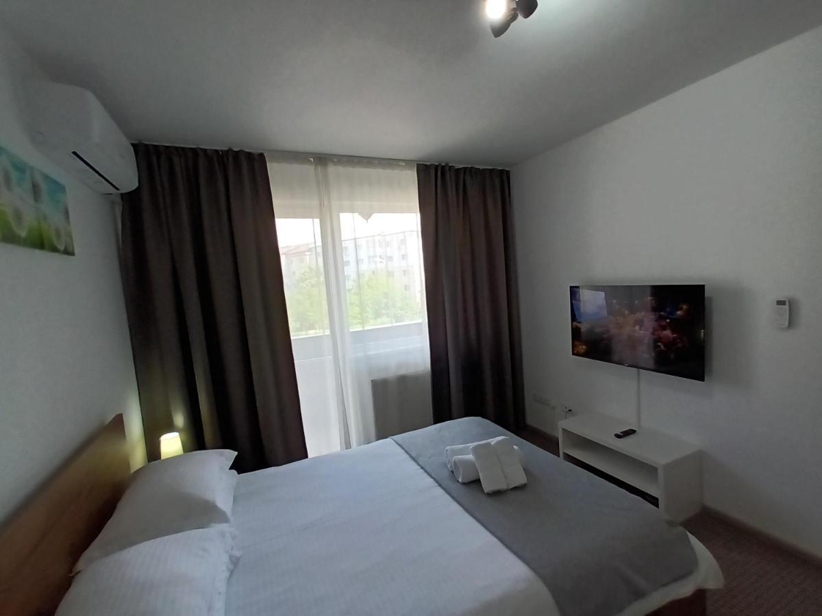 Revolution Apartment Baia Mare Luaran gambar